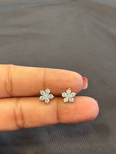 Silver six stone stud with gold finish