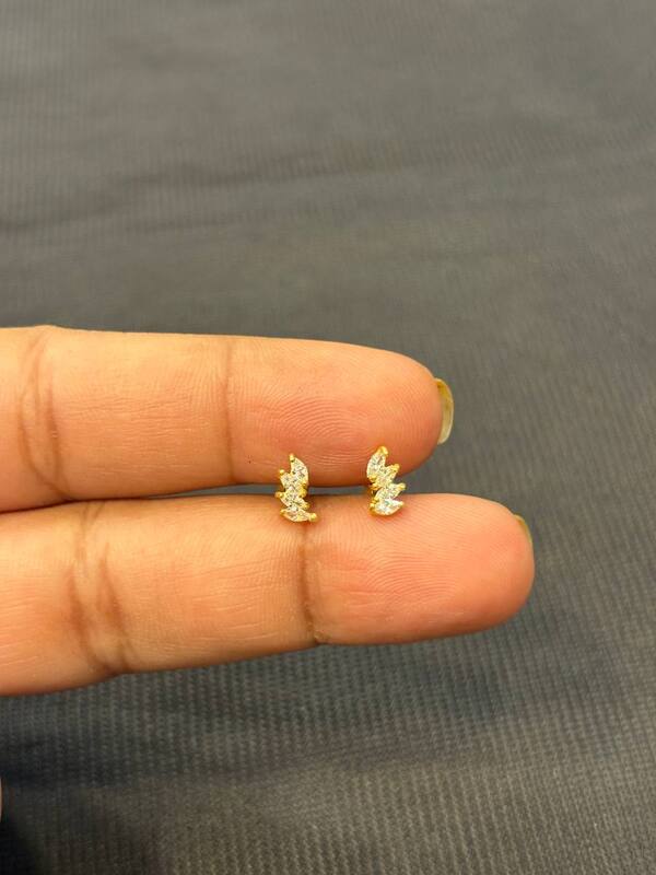 Silver kalai second stud with gold finish