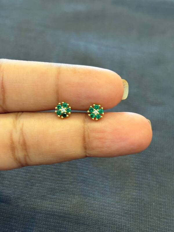 Silver green flower second stud with rosegold finish