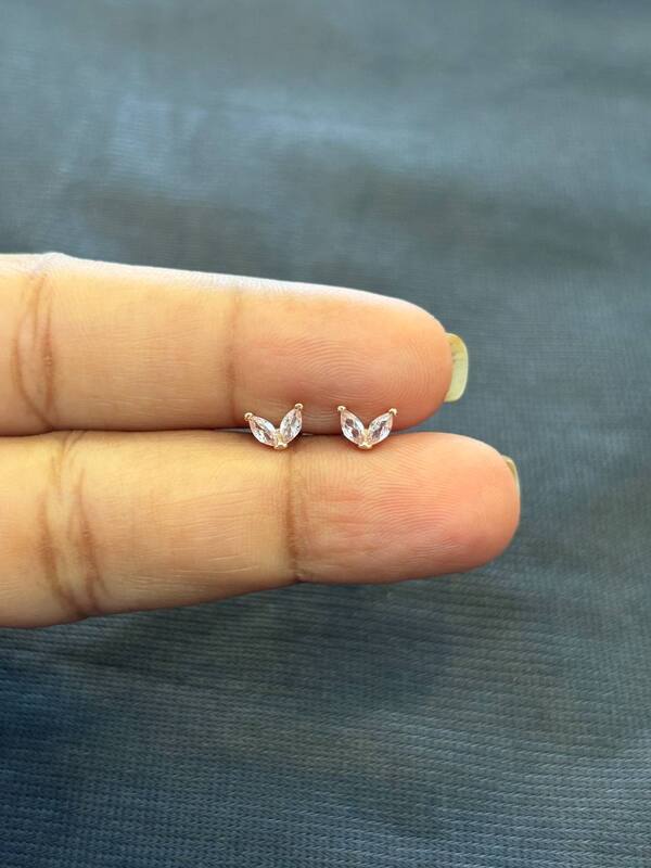 Silver twin pink second stud with rosegold finish