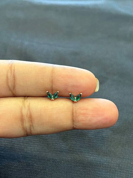 Silver twin green second stud with rosegold finish