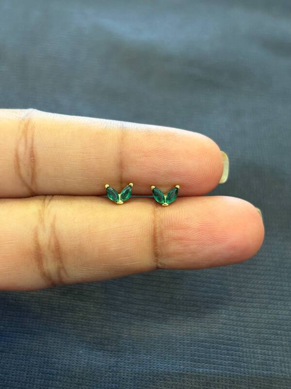 Silver twin green second stud with gold finish