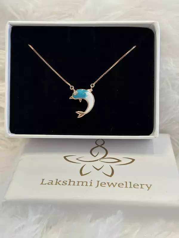 Silver dolphin chain with rosegold finish