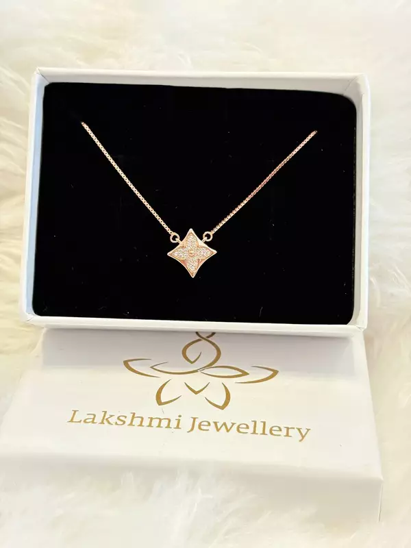 Silver athira chain with rosegold finish