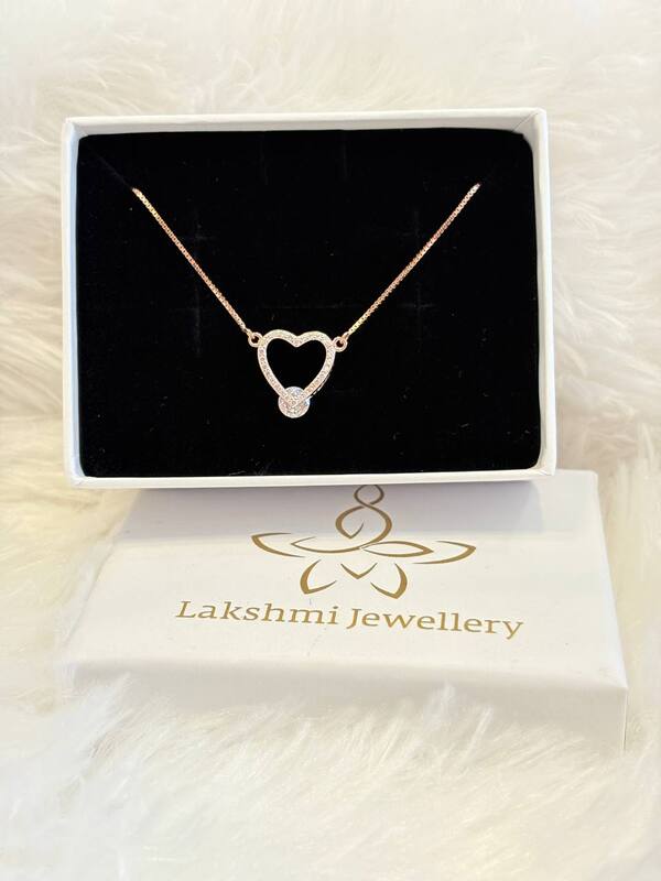 Silver whole heart chain with rosegold finish