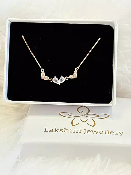 Silver triple heart chain with rosegold finish
