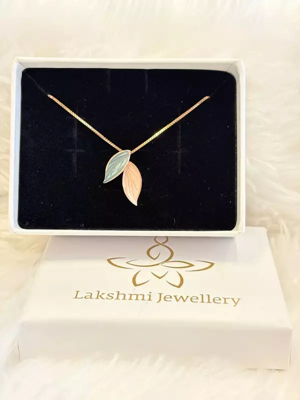 Silver twin leaf chain with rosegold finish
