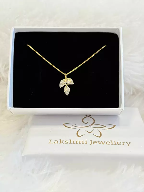 Silver illai chain with gold finish