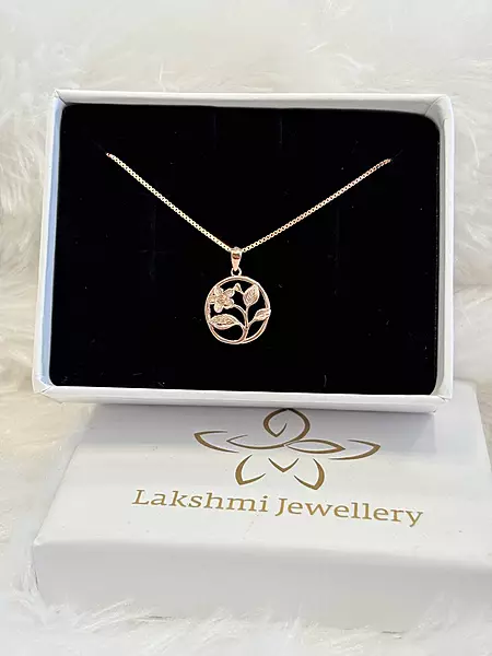 Silver round malar chain with rosegold finish