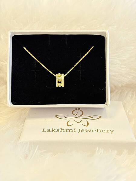 Silver madhuri chain with gold finish