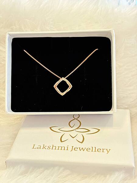 Silver square round  chain with rosegold finish