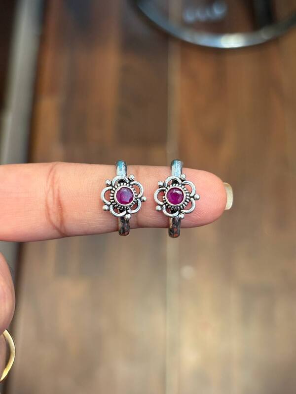 Silver pink flower toe ring with antique finish