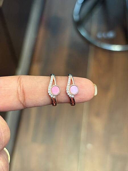 Silver pink eye toe ring with rosegold finish