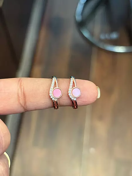 Silver pink eye toe ring with rosegold finish