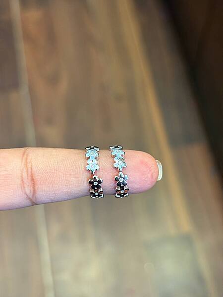 Silver leaf toe ring