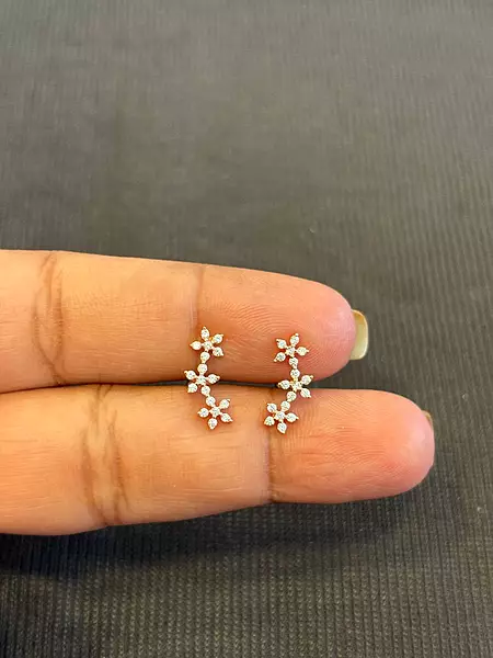 Silver triflower helix stud with rosegold finish