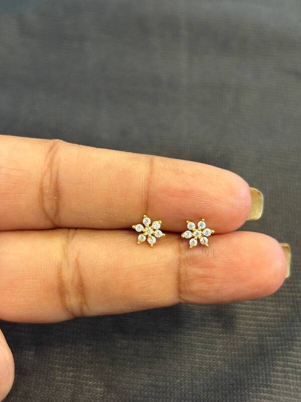 Silver seven stone small stud with gold finish