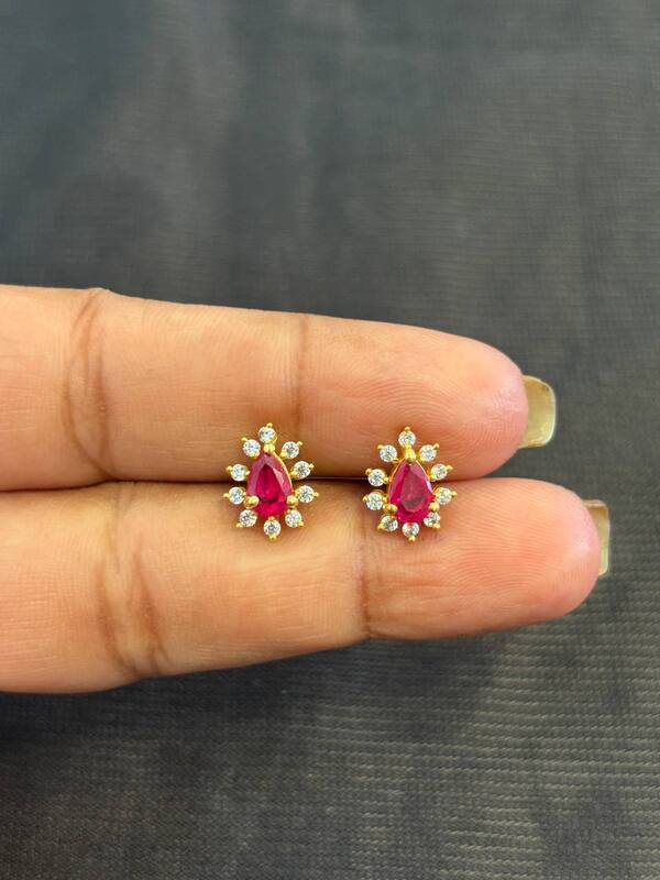 Silver red stone stud with gold finish