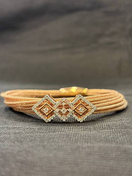 Silver marutham magnetic rope with rosegold finish