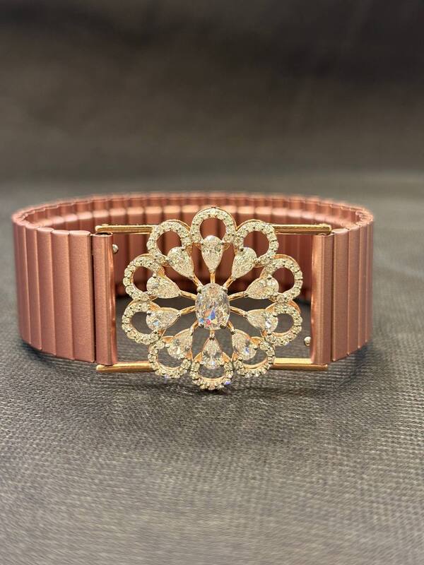 Silver aadhi wrist band with rosegold finish