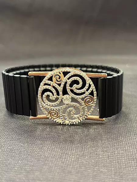 Silver nero wrist band with rosegold finish