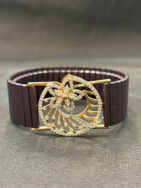 Silver dolce chocolate wrist band with rosegold finish