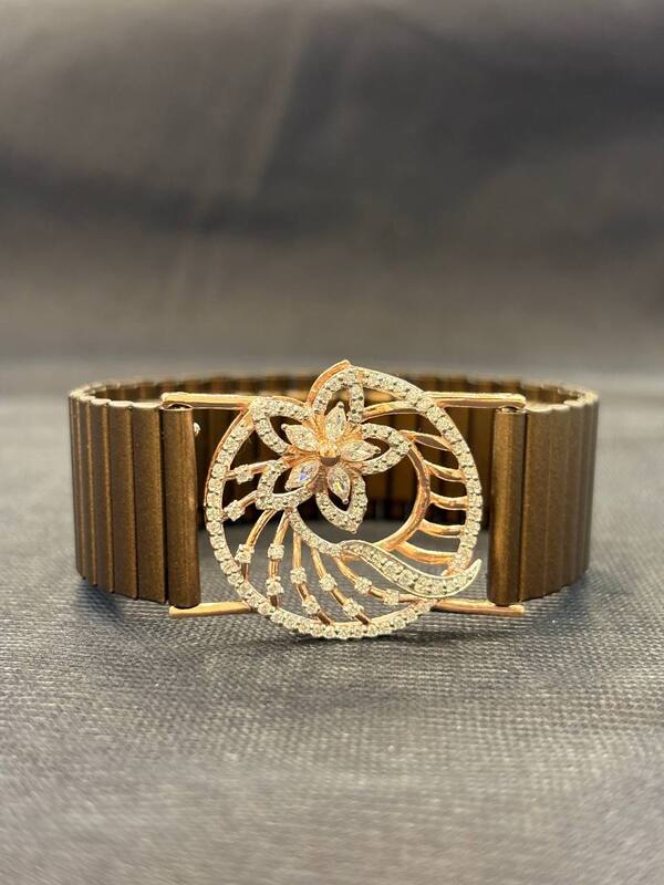 Silver aloha wrist band with rosegold finish