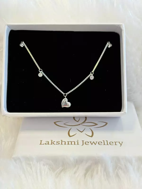 Silver heart bracelet