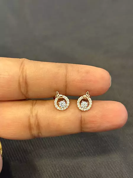 Silver butterfly round stud with rosegold finish