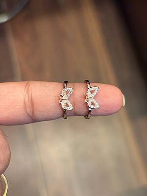 Silver luna toe ring