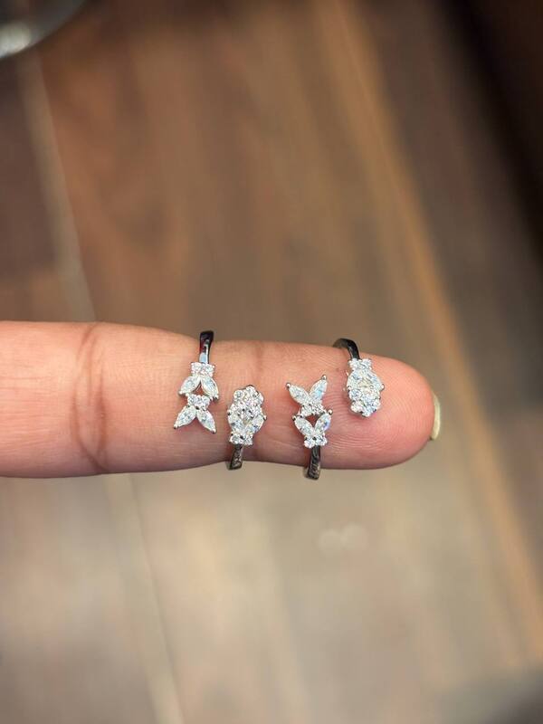 silver vanyra toe ring