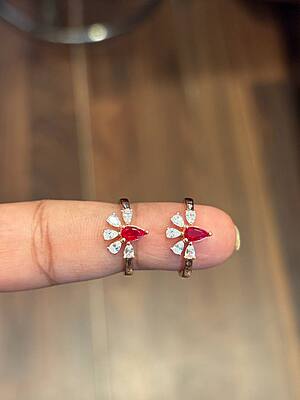 silver vaanila toe ring with rose gold finish