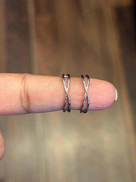 silver olivra dual finish toe ring