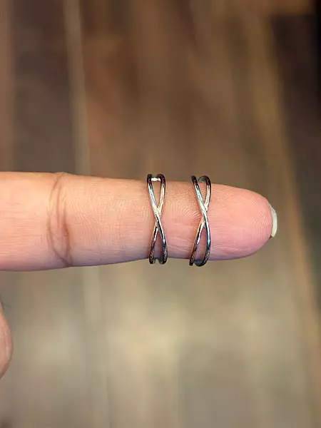 silver olivra dual finish toe ring