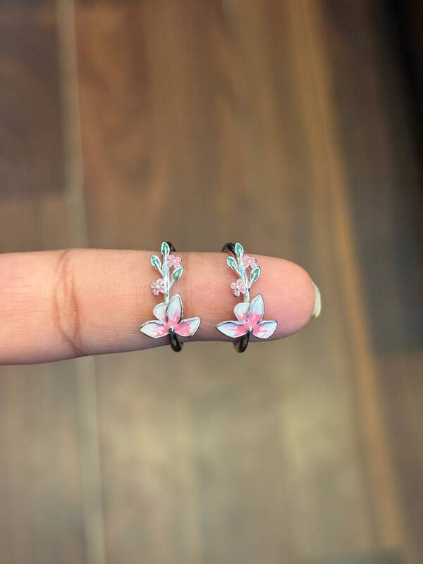 silver petalya toe ring