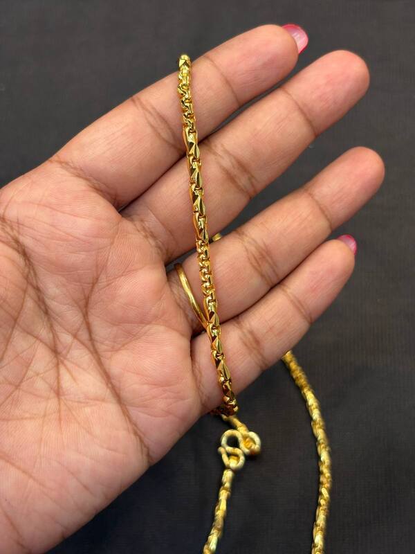 Silver double design chain with gold finish