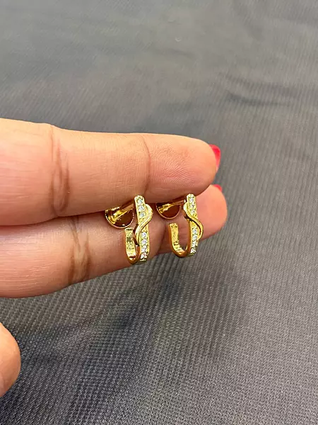 Silver j kammal with gold finish