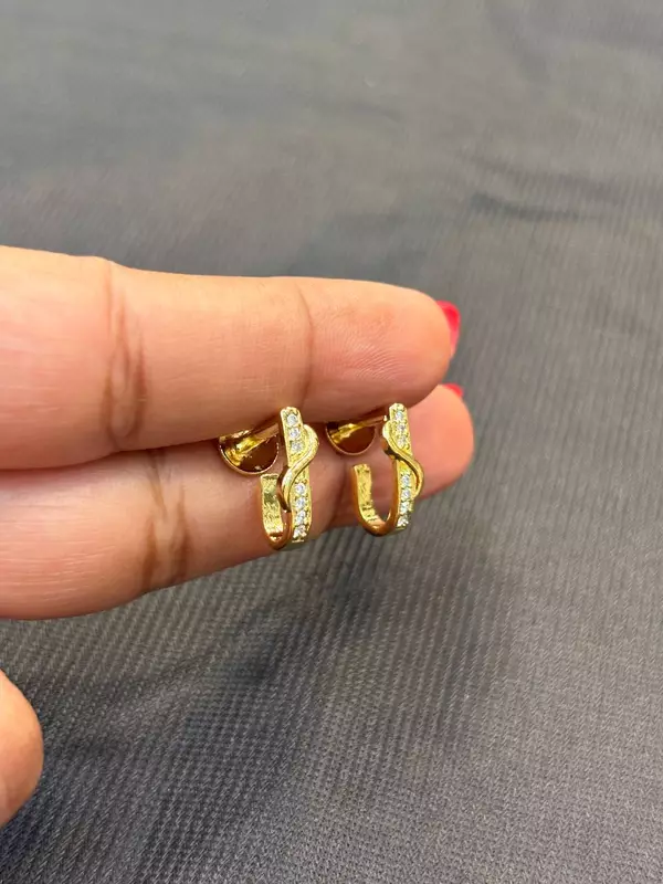 Silver j kammal with gold finish