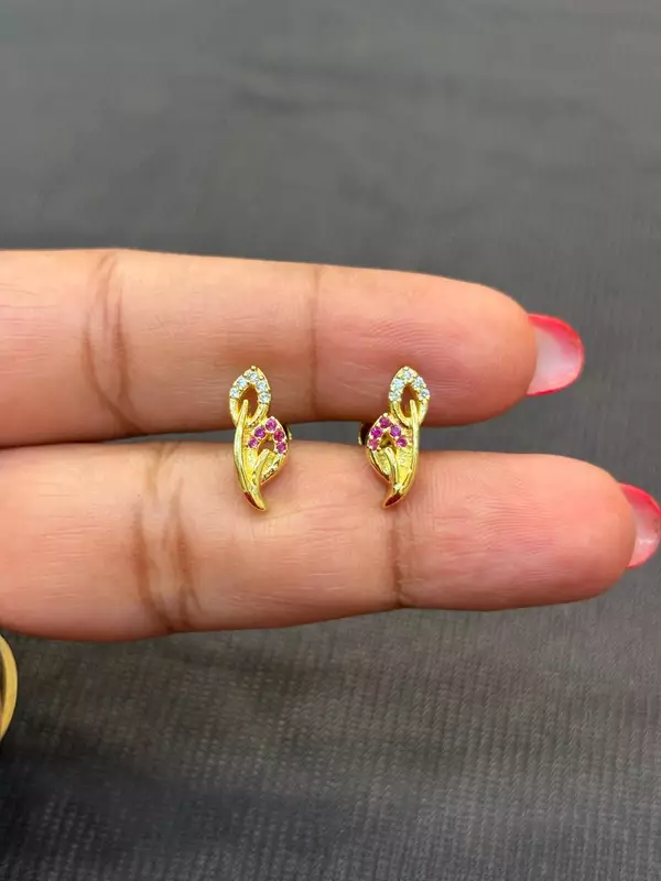 Silver double illai stud with gold finish