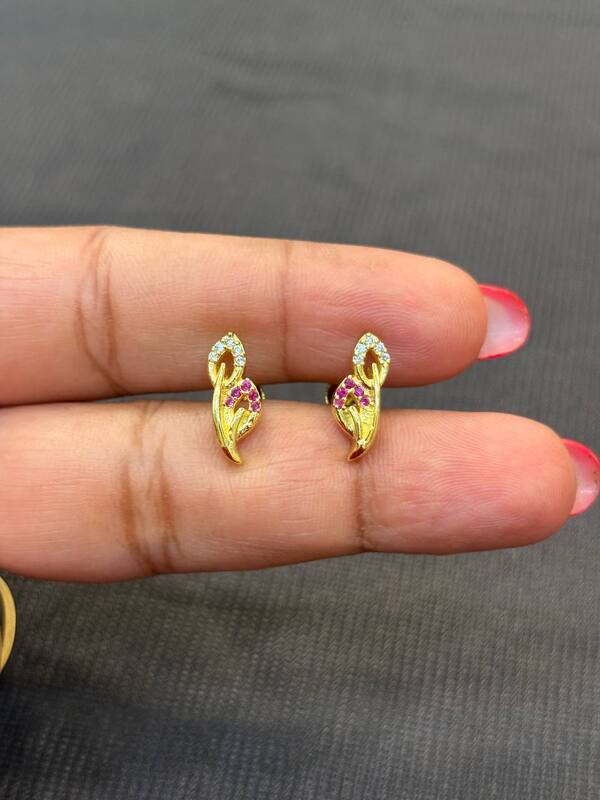 Silver double illai stud with gold finish