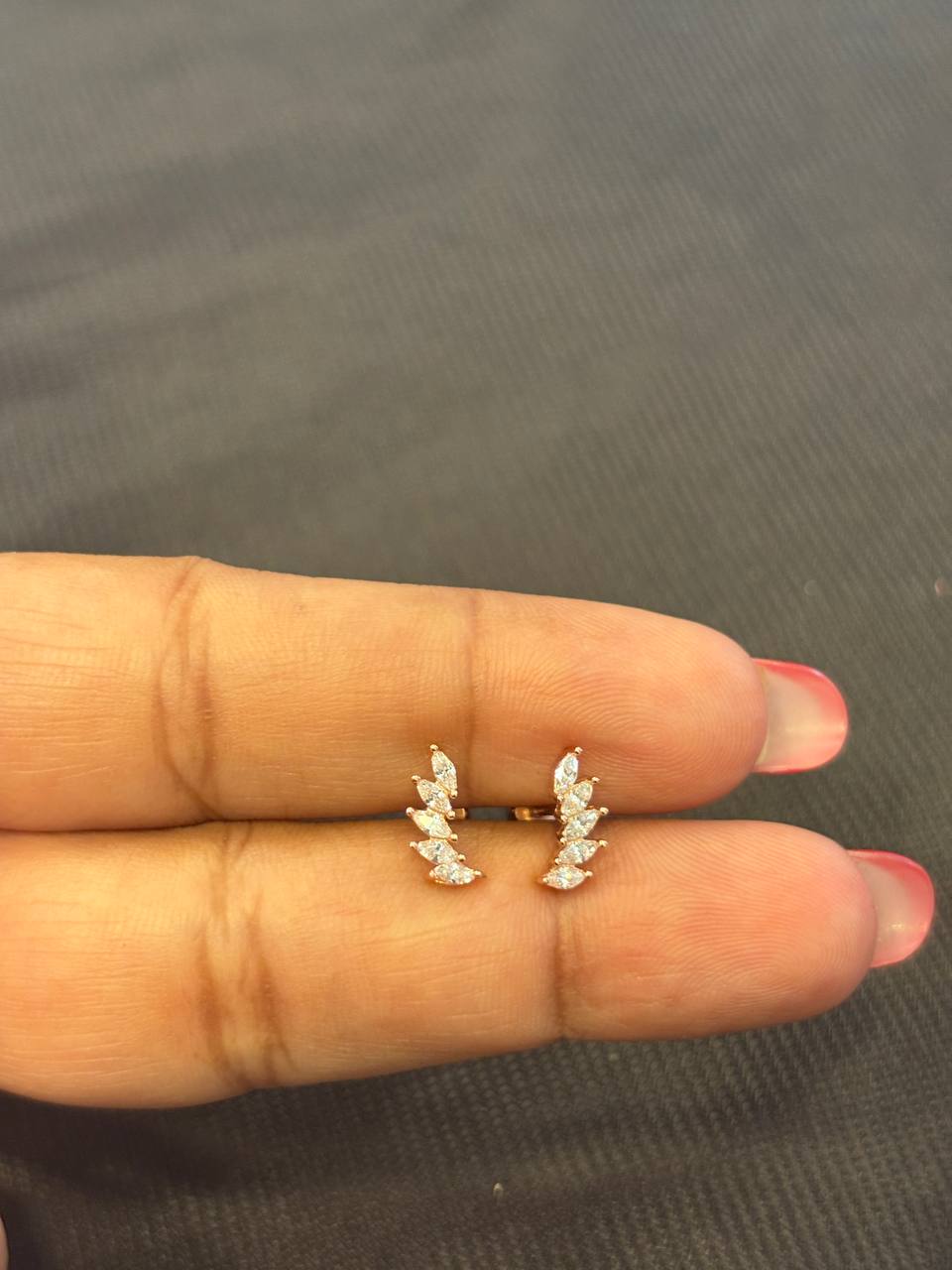 Silver maya second stud with rosegold finish