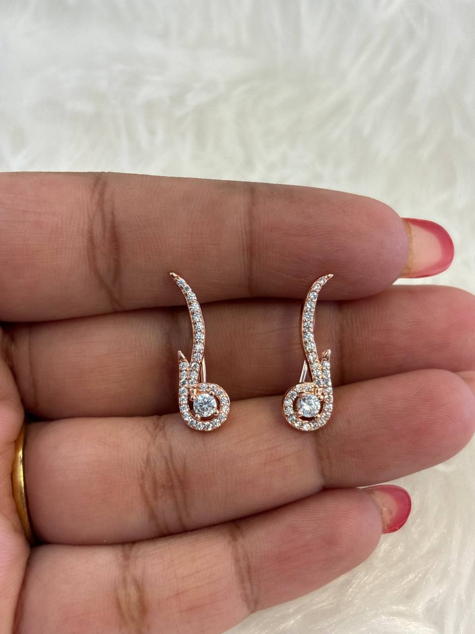 Silver ayla earcuff