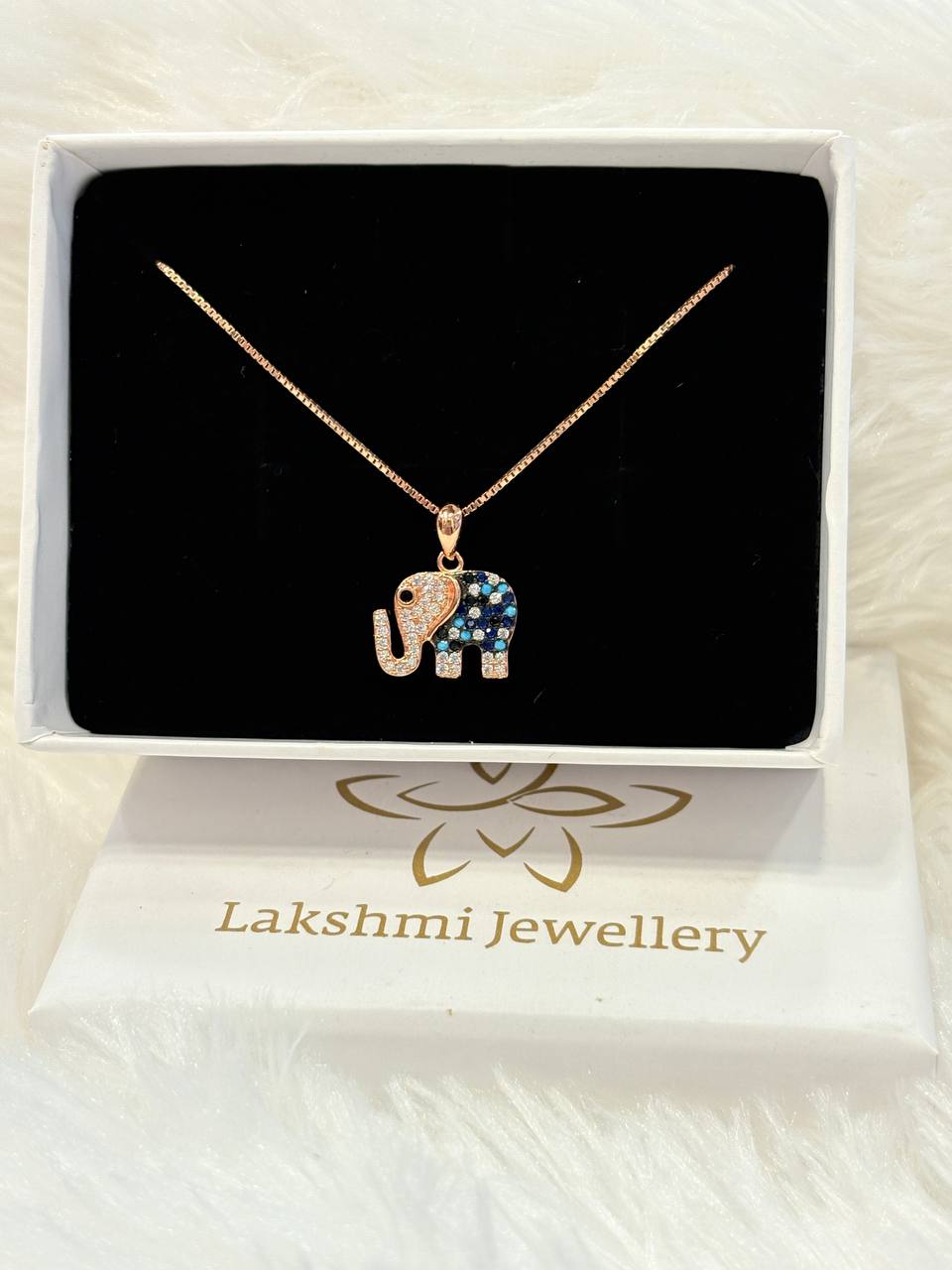 Silver yanaii chain with rosegold finish