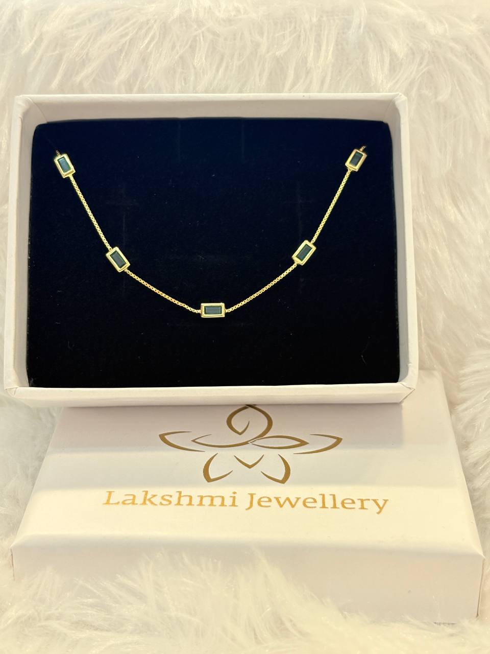 Silver maya green bracelet with gold finish