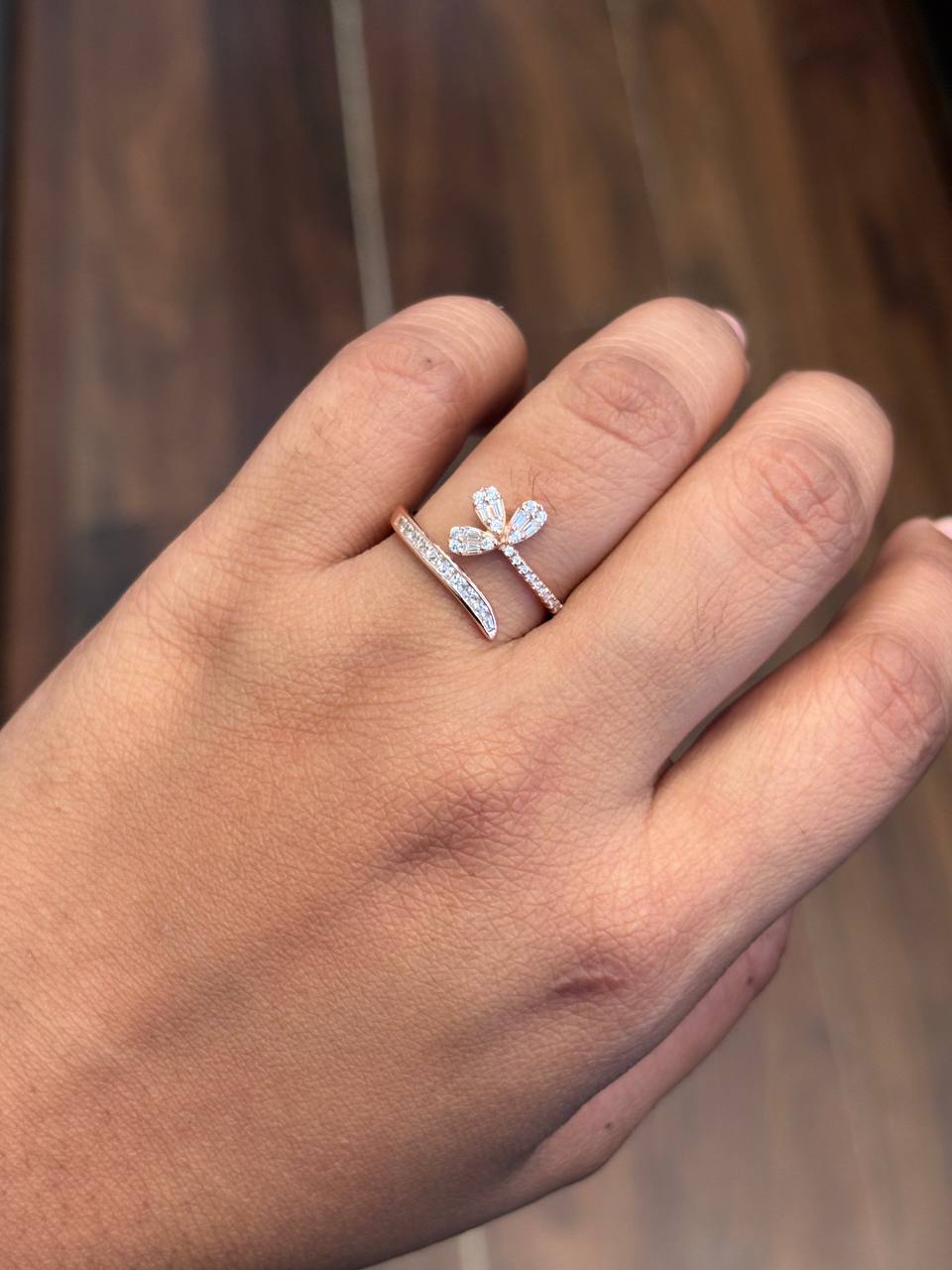 Silver ayal ring with rosegold finish