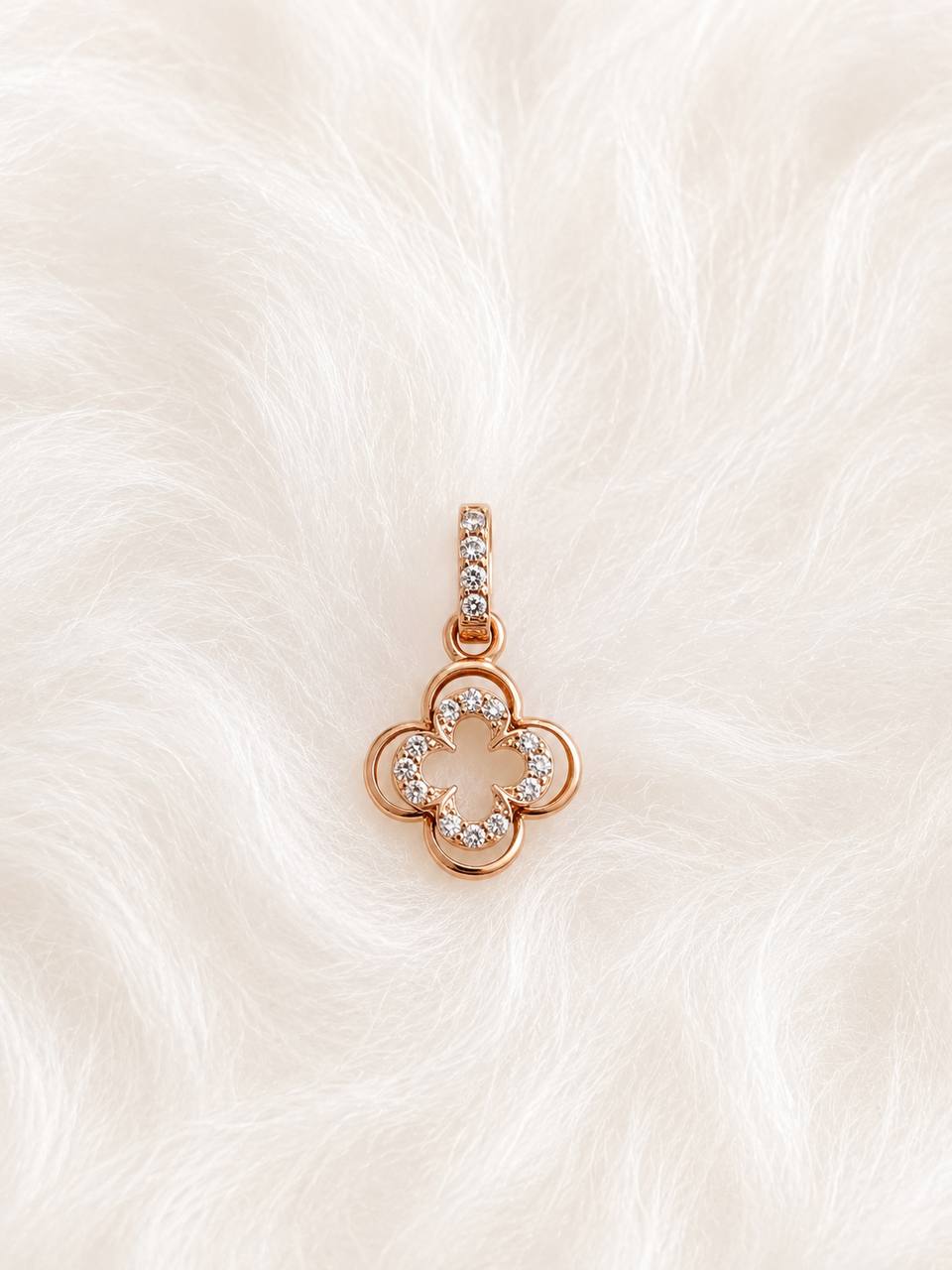 Silver galaxy pendant with rosegold finish