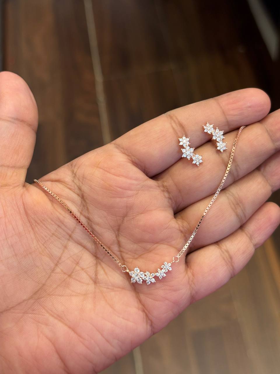 Silver multiflower charm with rosegold finish