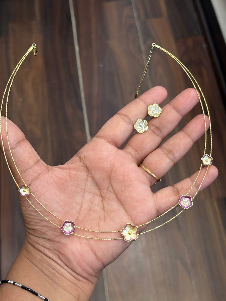 Silver mega necklace with gold finish