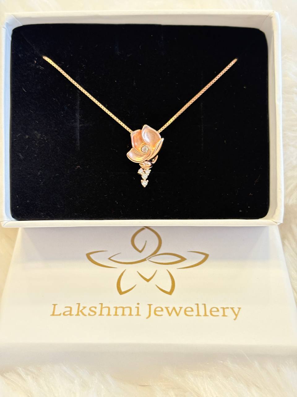 Silver adhavan chain with rosegold finish