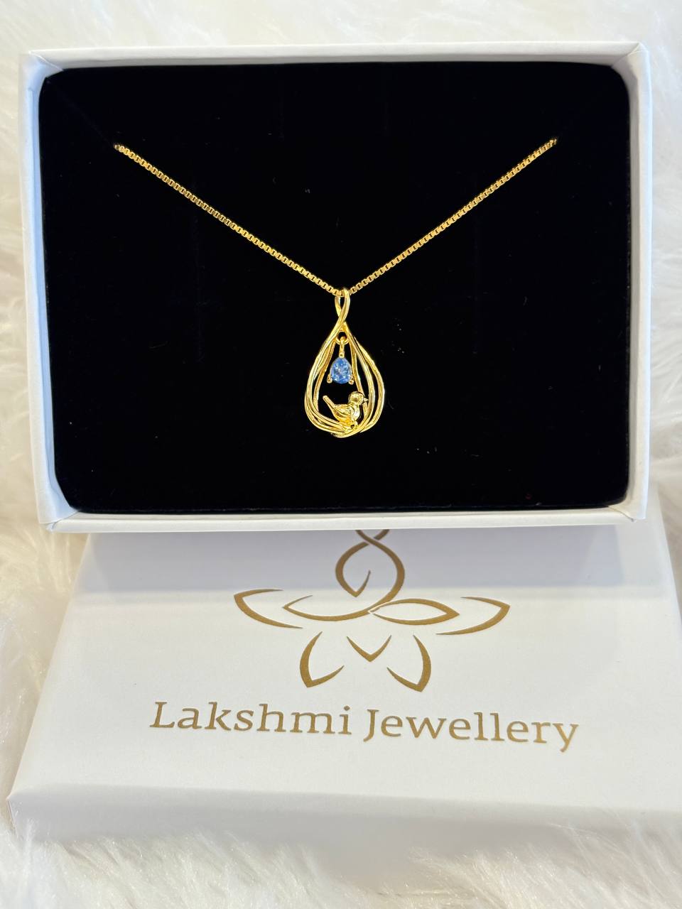 Silver kuruvi1 chain with gold finish